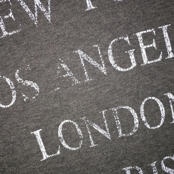 Dark gray t-shirt - Picture 3 of 3